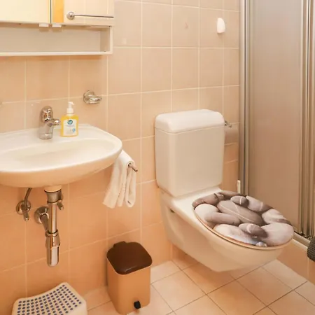 Lejlighed Cascades D'eden 2 By Interhome Crans-Montana